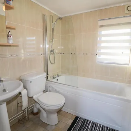 Jeans Lodge- Malton Grange بيت ضيافة