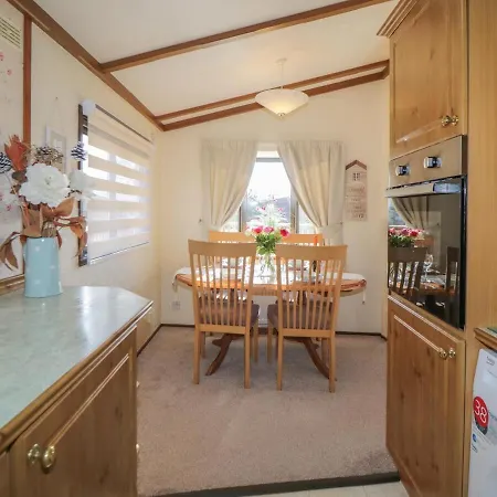 Jeans Lodge- Malton Grange *